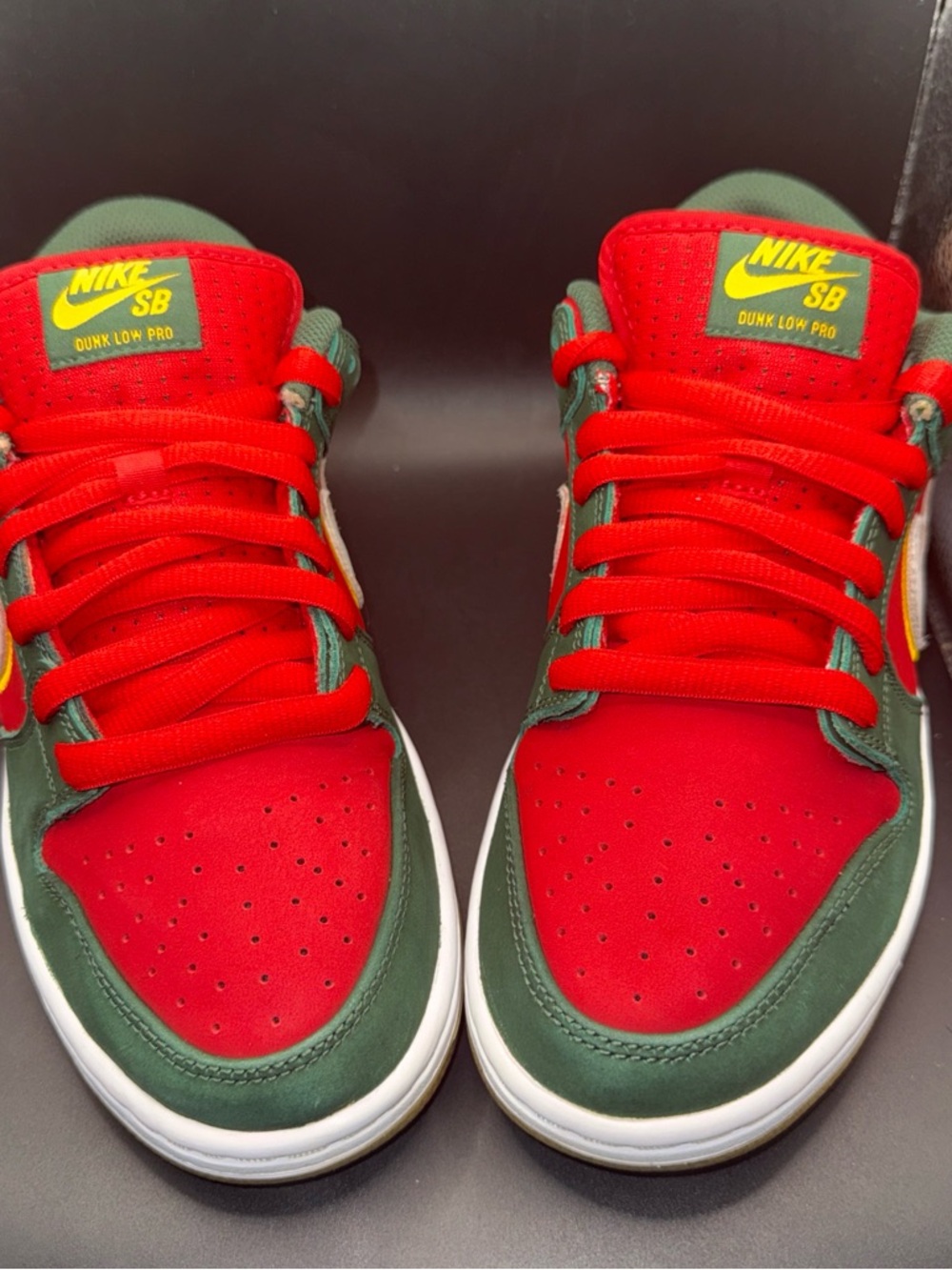 Size 8 - Nike Dunk Premium SB Low Seattle Supersonics, FZ1287-300, Clean, No Box